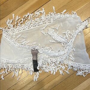 Chico's White Crochet Fringe scarf